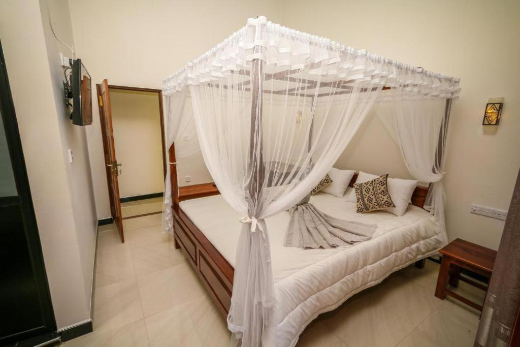 Mount Pleasant Ella Apartment Luaran gambar