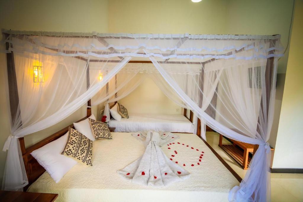 Mount Pleasant Ella Apartment Luaran gambar