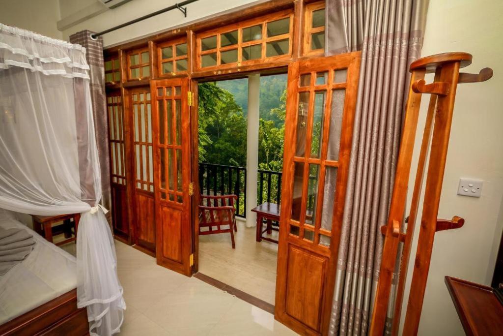 Mount Pleasant Ella Apartment Luaran gambar